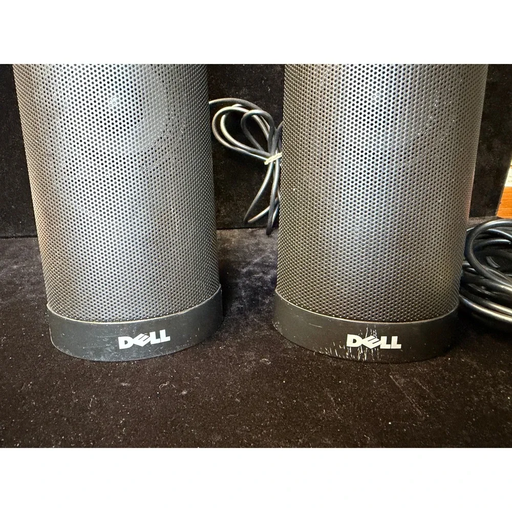 Dell AX210 USB Powered Computer Speakers- Black, Stereo, Desktop/Laptop Pair
